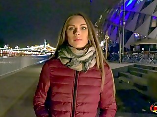 GERMAN SCOUT - Tiefer ANAL Fick fuer Veronica bei Casting