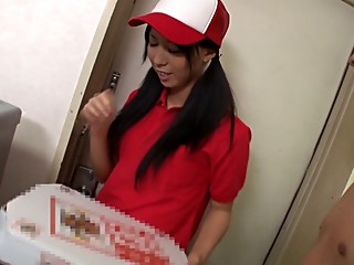 The pretty girl from the pizza delivery service is seduced